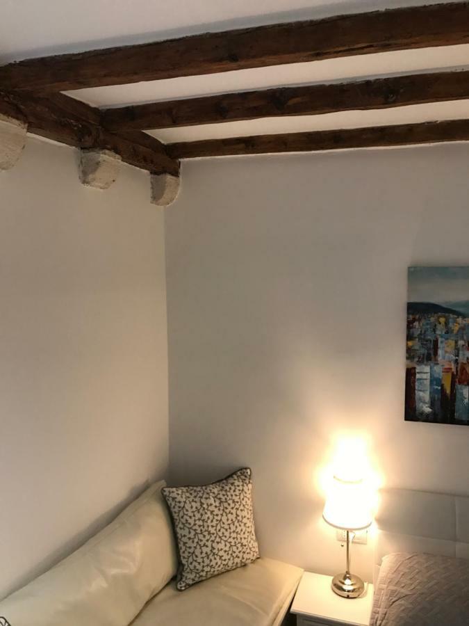 Rilati Old Town Palace 2 Guest house 3*